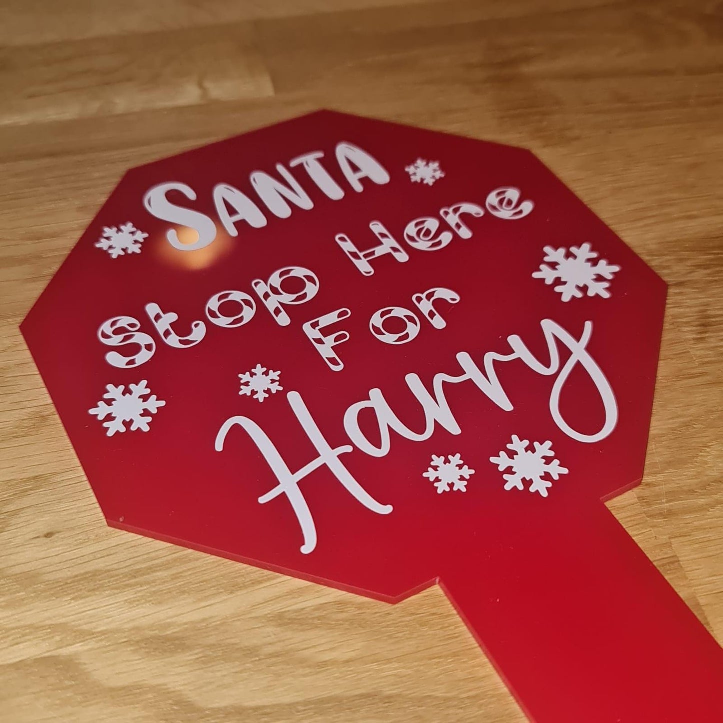 Santa Please Stop Here For Personalised Acrylic Sign with Vinyl Wording - Perfect for inside or outside, great kids Christmas decoration!