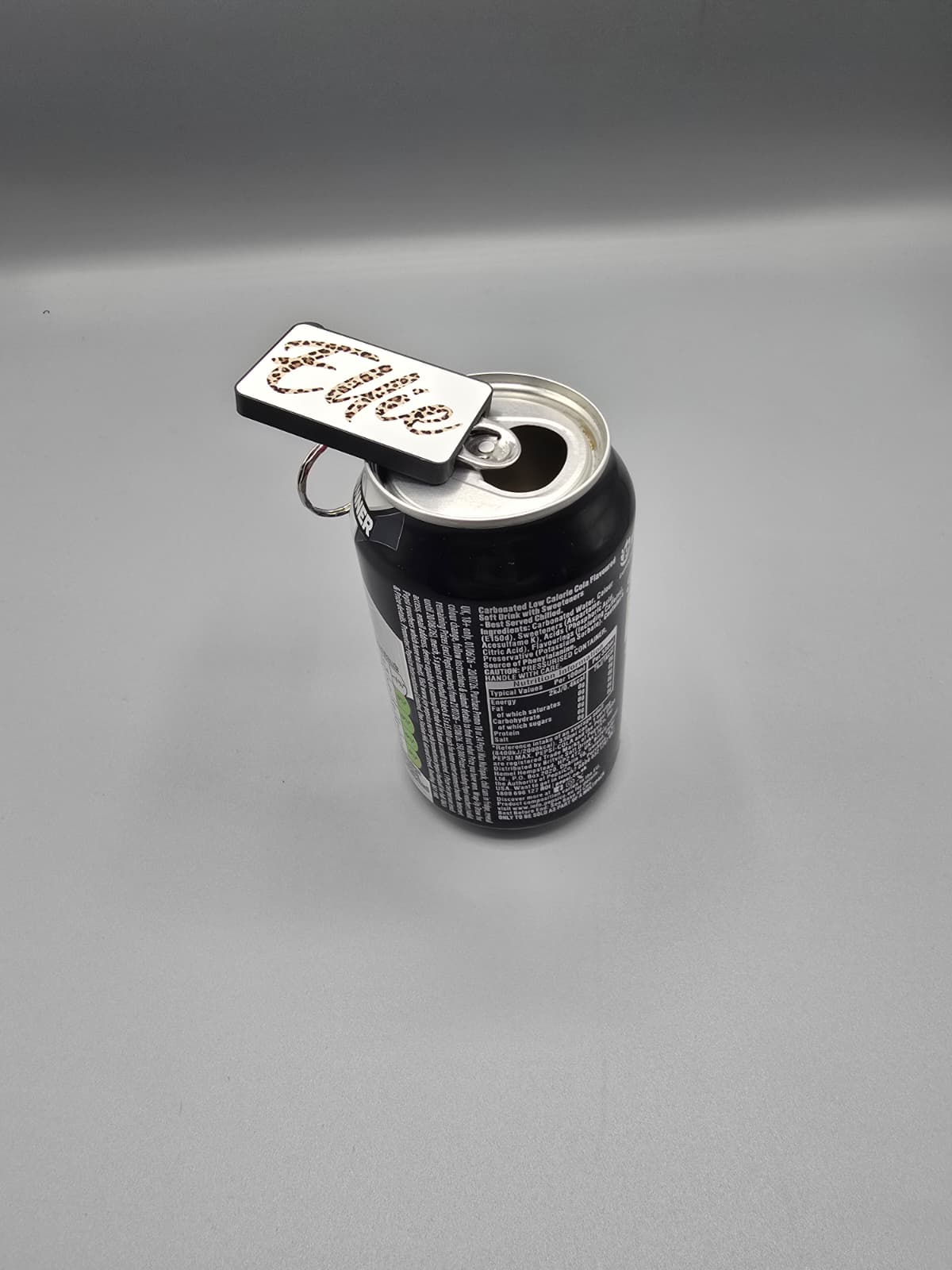 Personalised Drinks Can Opening Tool for False Nails